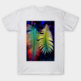 Halemaumau, Hawaii ferns T-Shirt